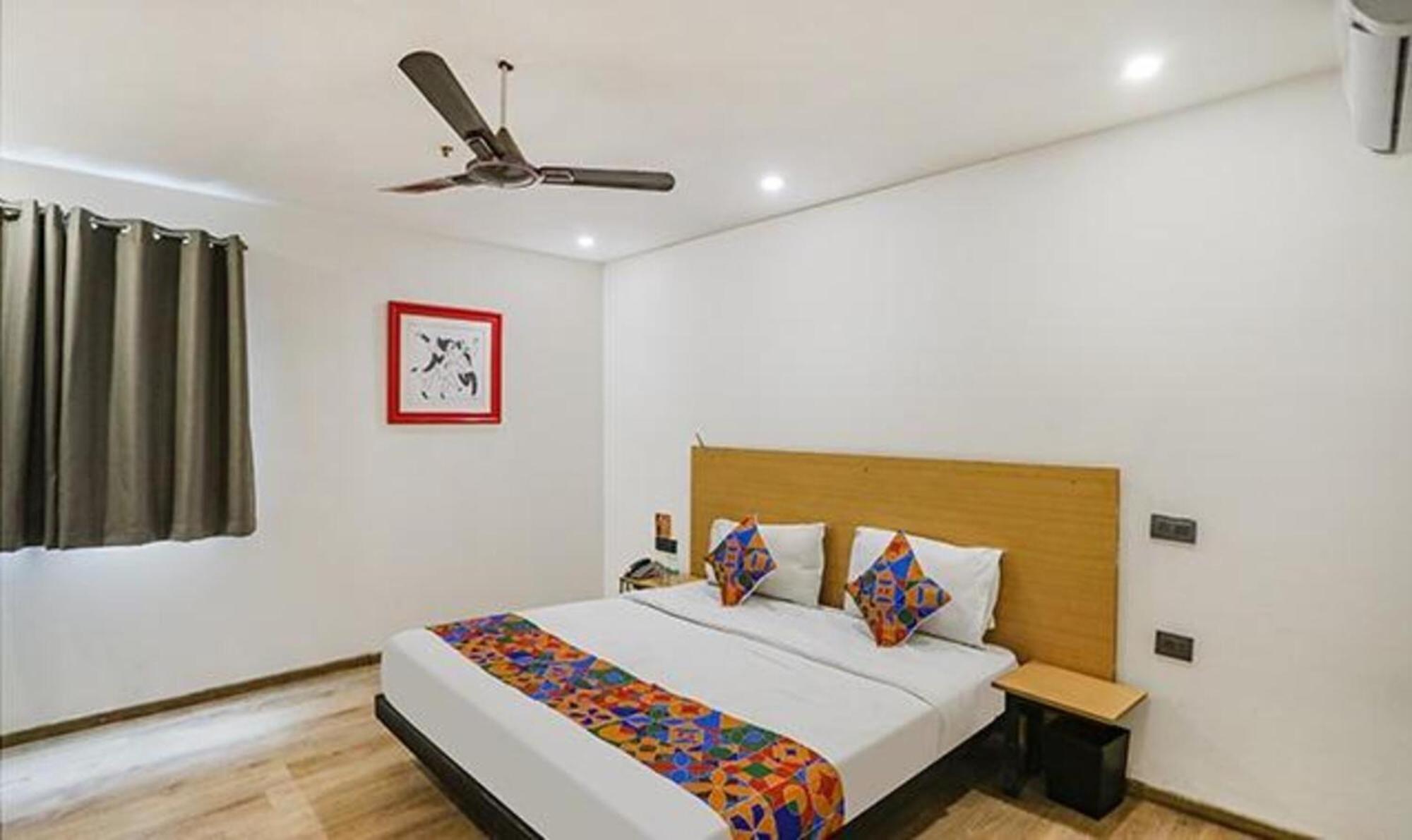 Fabhotel F9 Sector 58 Noida Eksteriør bilde