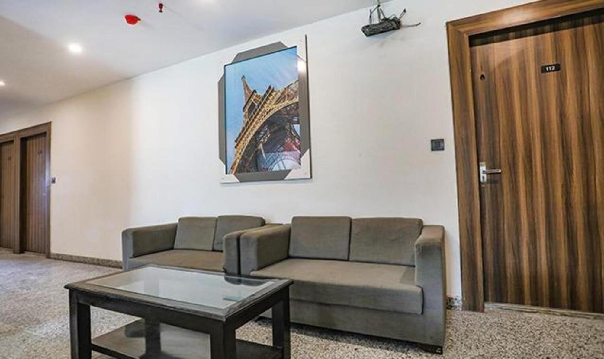 Fabhotel F9 Sector 58 Noida Eksteriør bilde