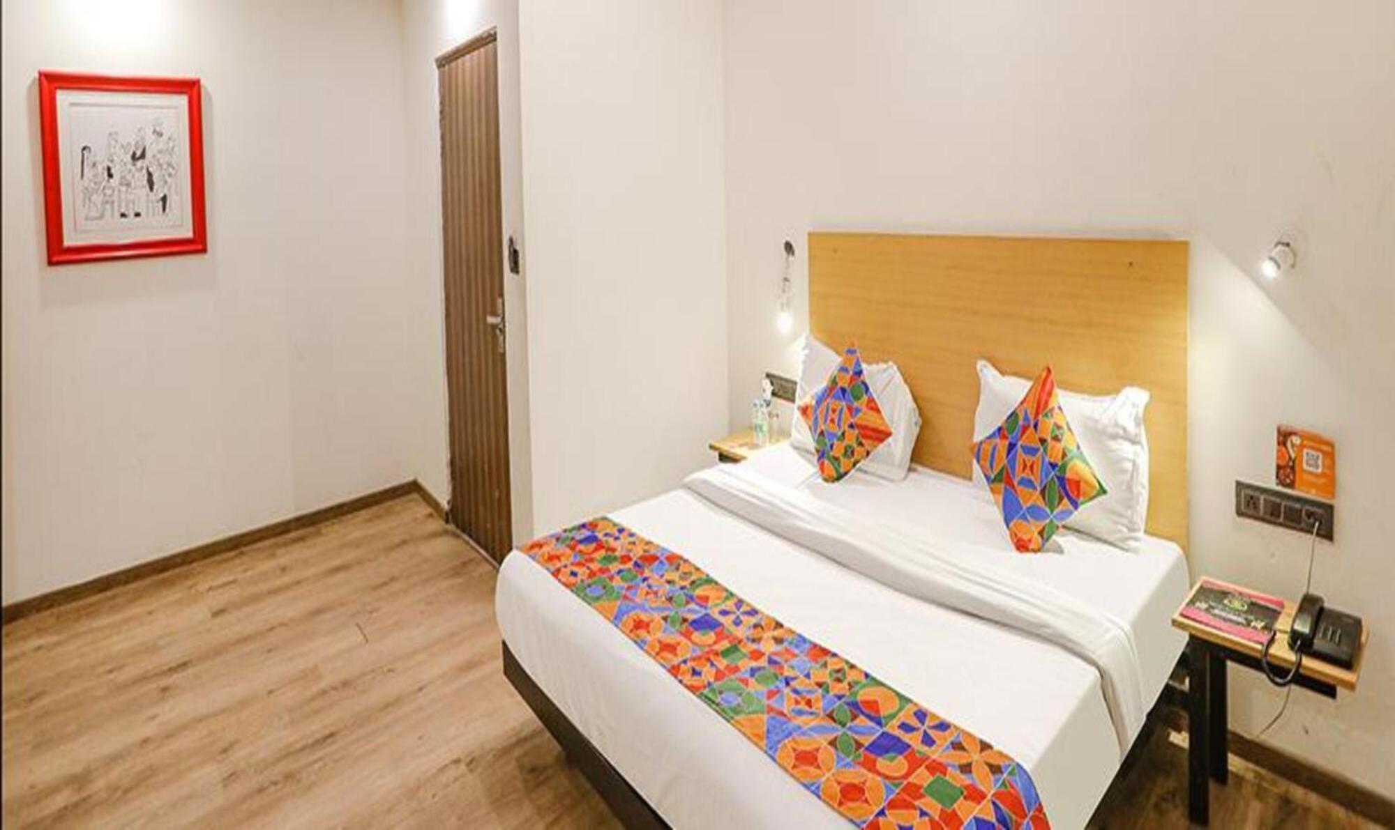Fabhotel F9 Sector 58 Noida Eksteriør bilde